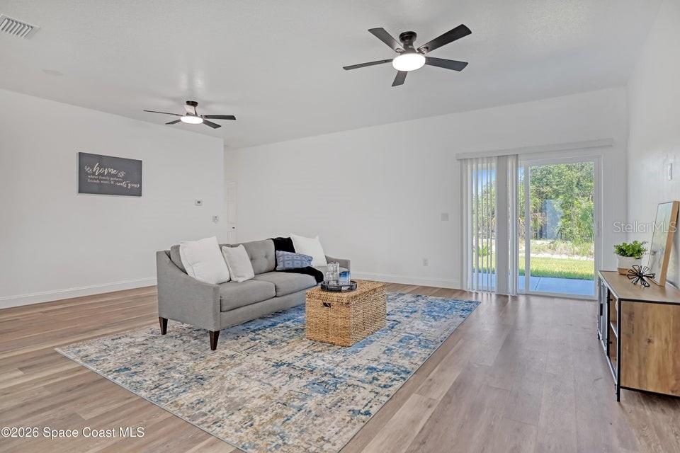 601 Yardley, Palm Bay, FL 32908
