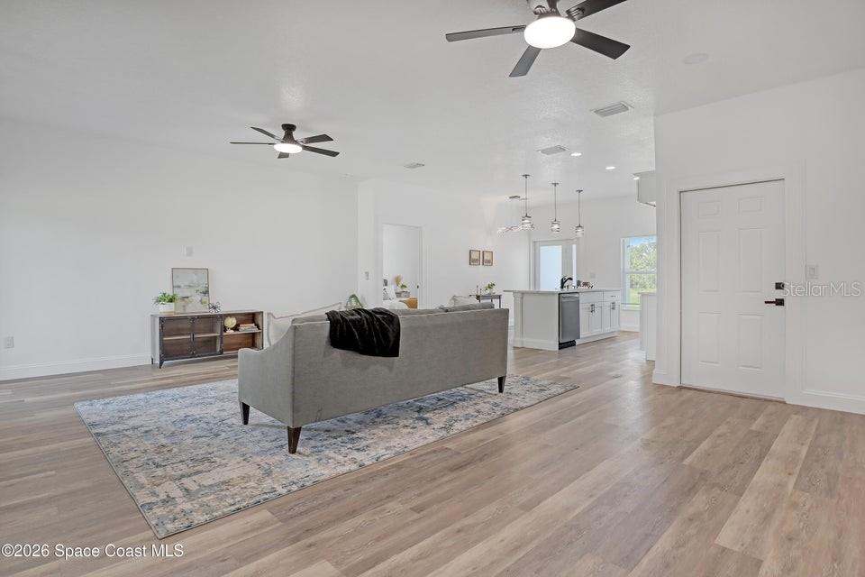 601 Yardley, Palm Bay, FL 32908