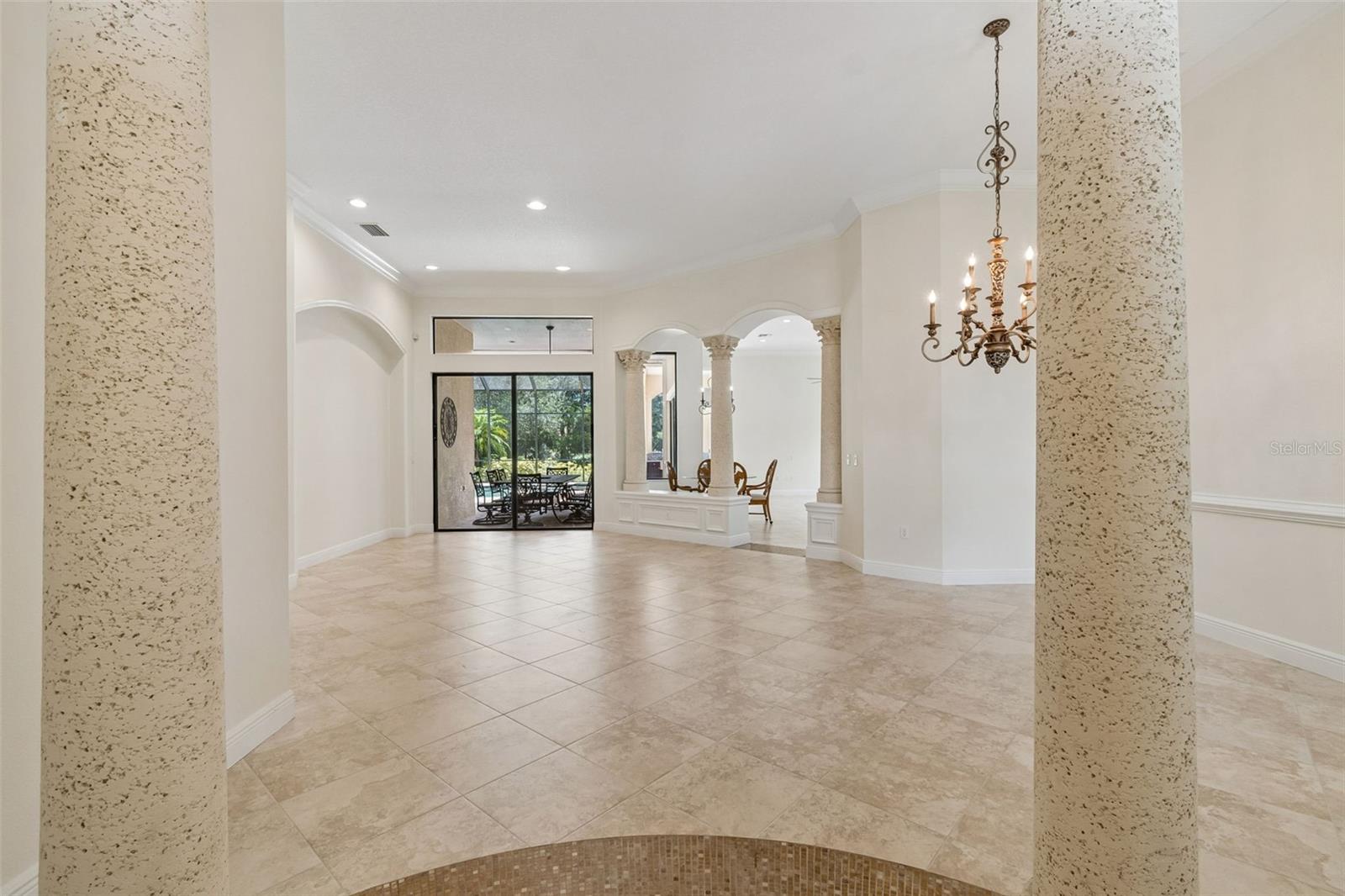 7222 Lake Forest, Bradenton, FL 34202