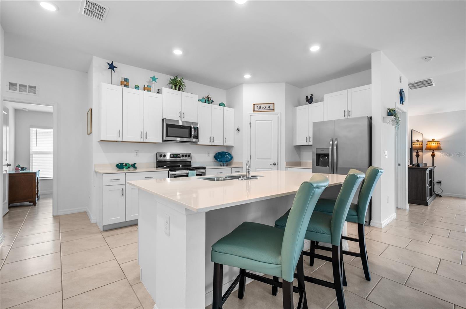 137 Hercules, Rotonda West, FL 33947