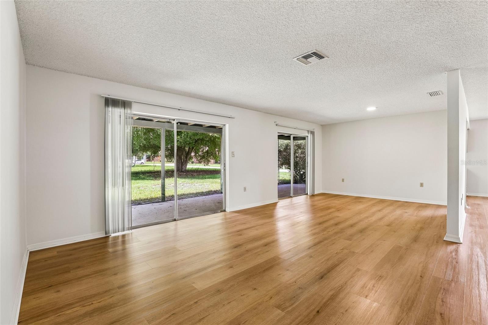 28 Linda, Kissimmee, FL 34744