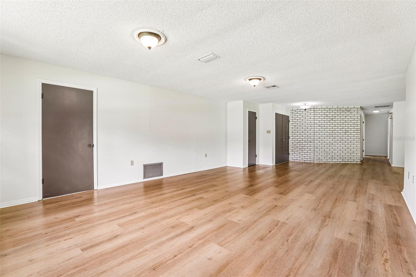 28 Linda, Kissimmee, FL 34744