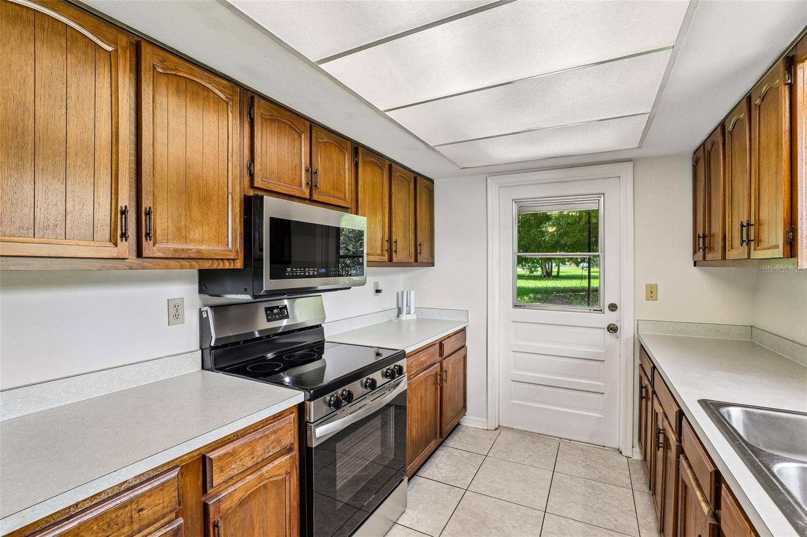 28 Linda, Kissimmee, FL 34744
