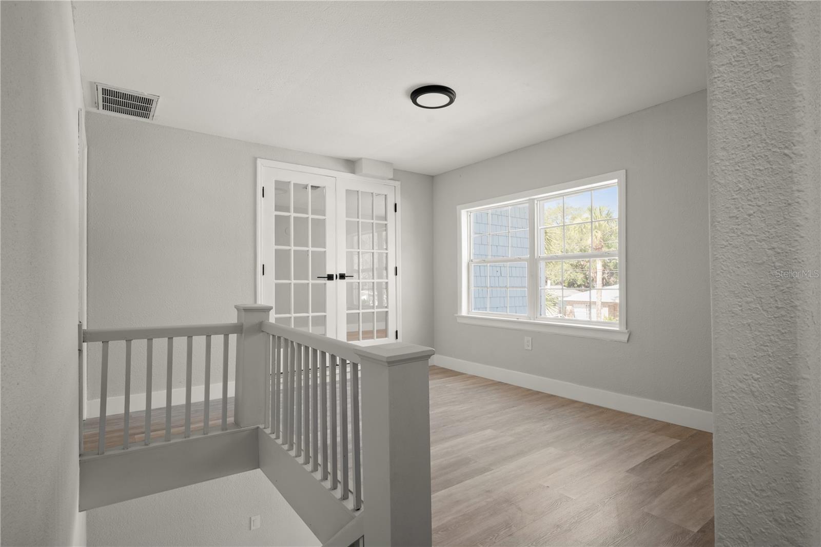 309 Bath, Tarpon Springs, FL 34689