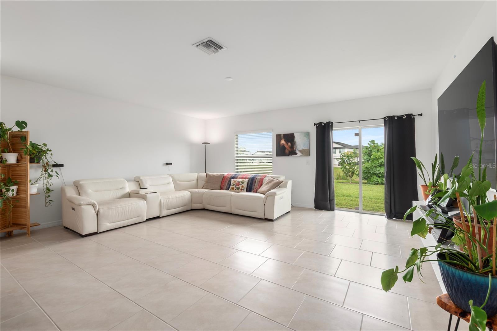 17177 Monte Isola, North Fort Myers, FL 33917