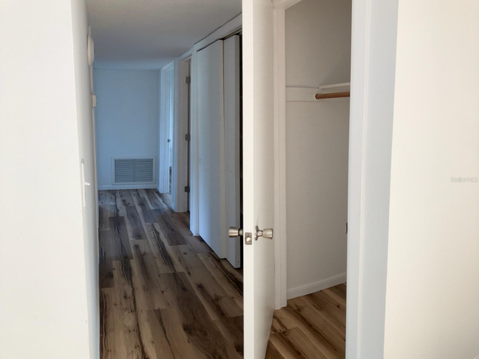 1051 Venetian, Venice, FL 34285