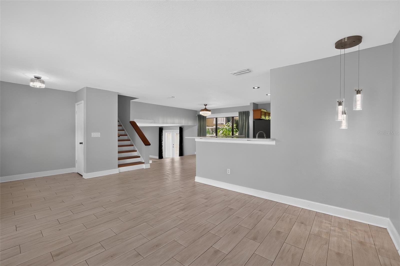 7001 Baywood, Tampa, FL 33615