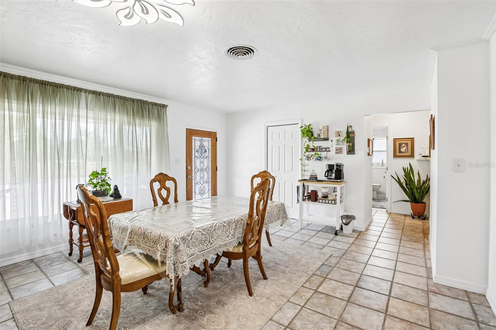 806 Blue Heron, Ruskin, FL 33570