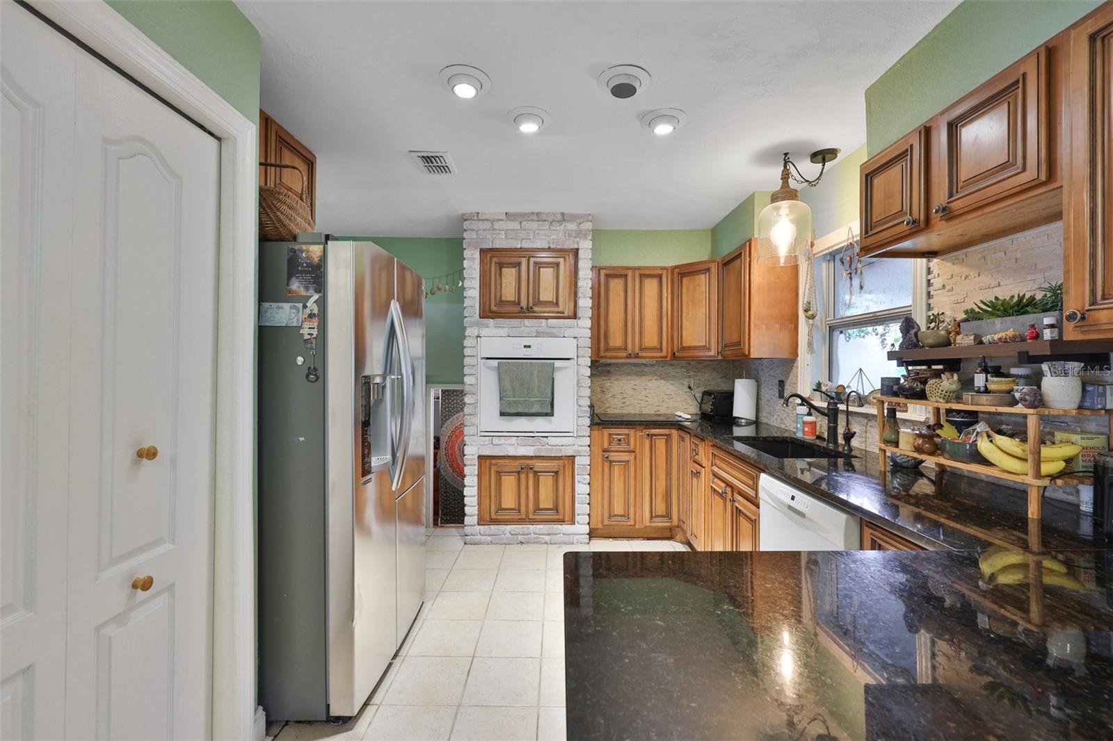 401 Overland, Brandon, FL 33511