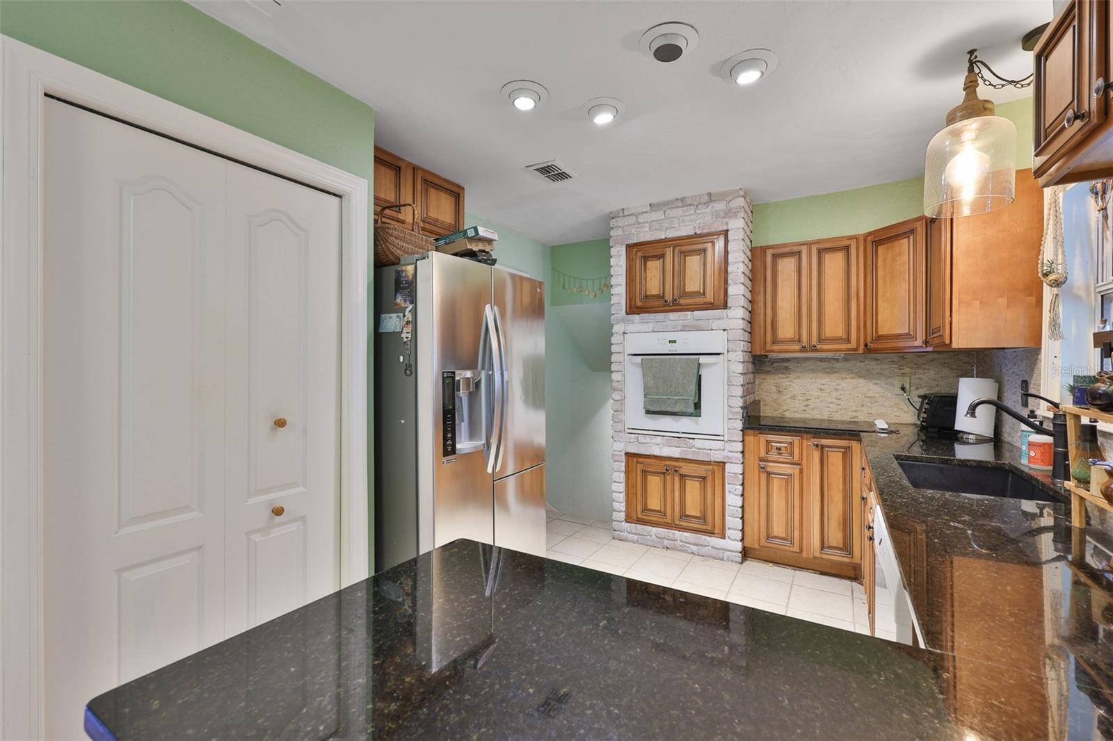 401 Overland, Brandon, FL 33511
