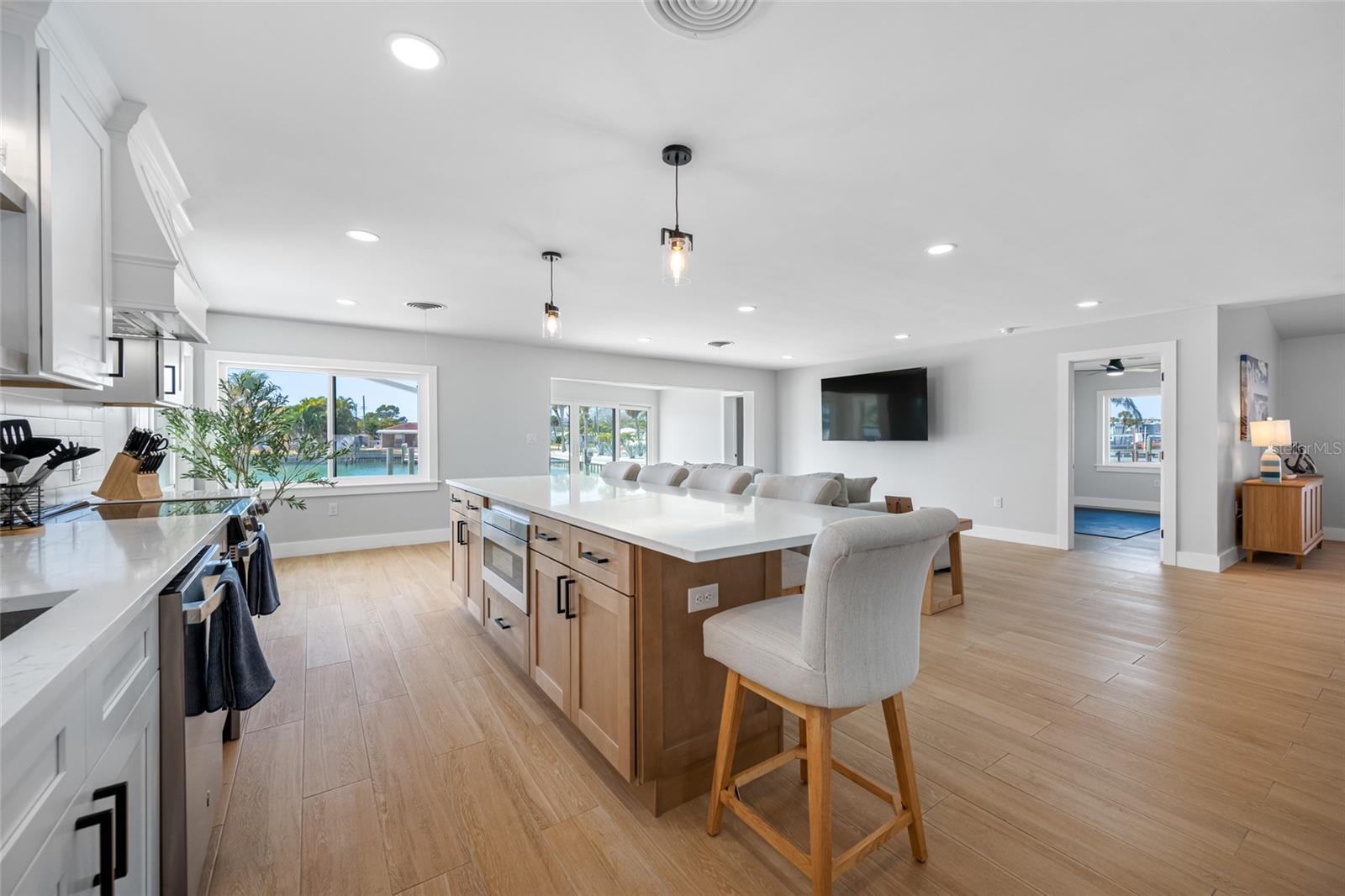 370 59th, St Pete Beach, FL 33706