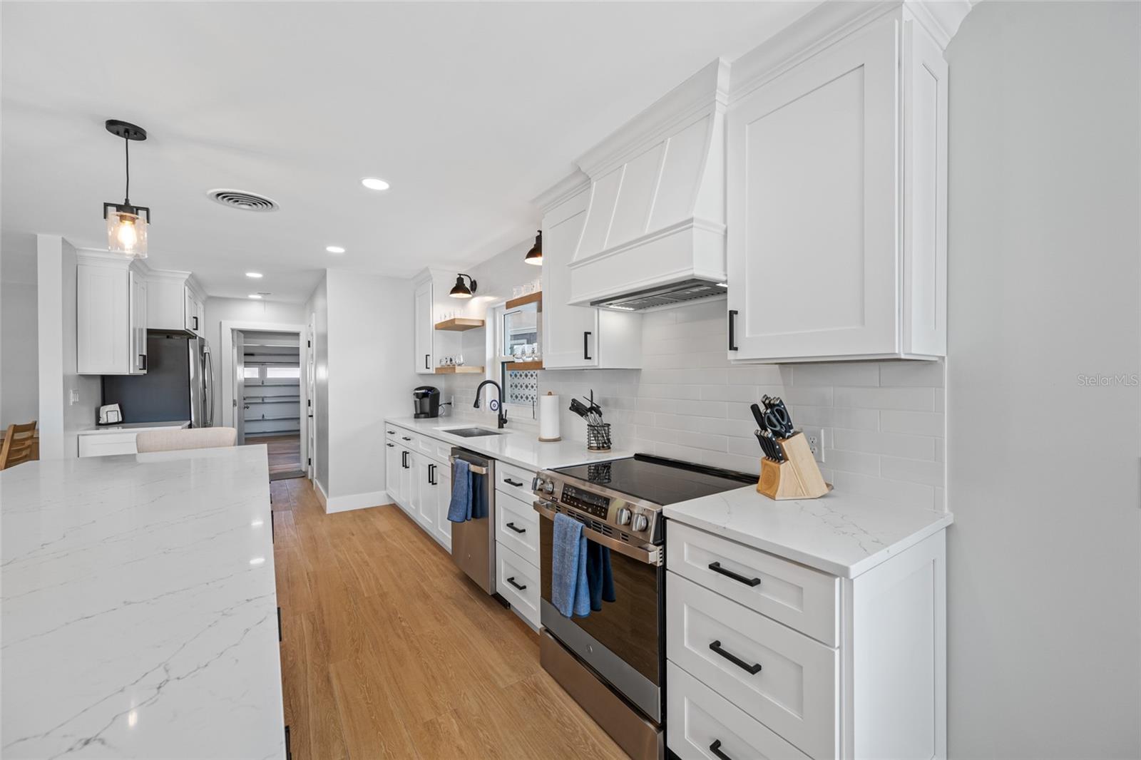 370 59th, St Pete Beach, FL 33706
