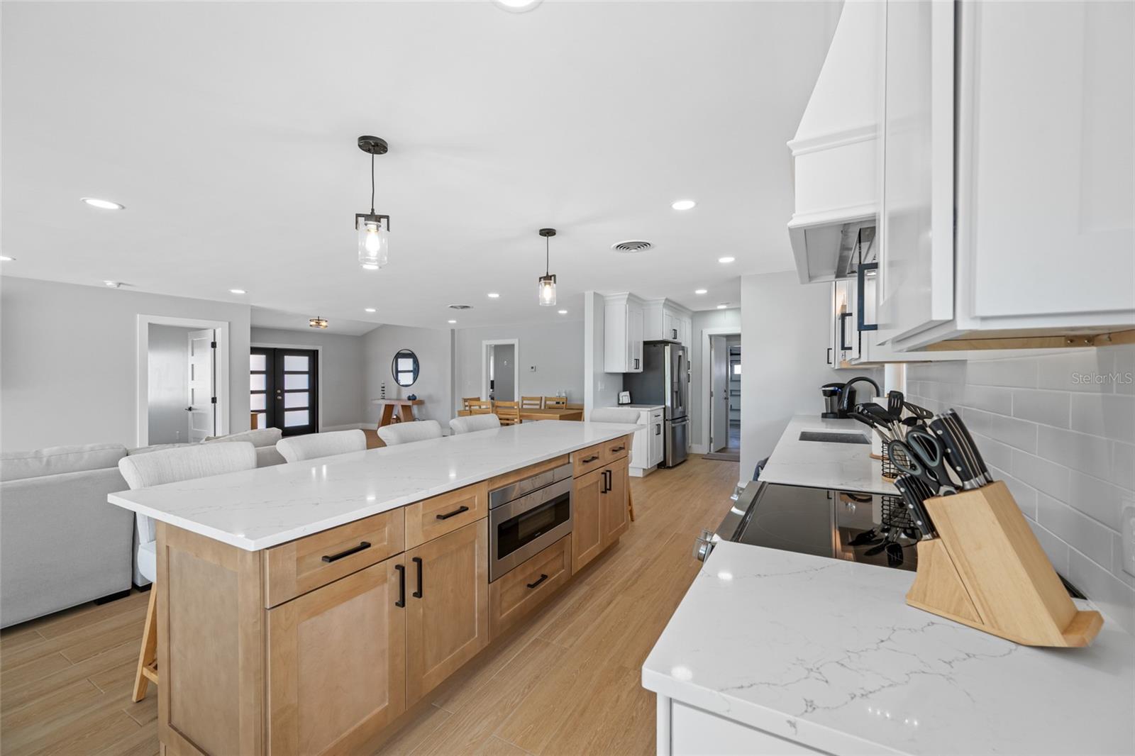 370 59th, St Pete Beach, FL 33706