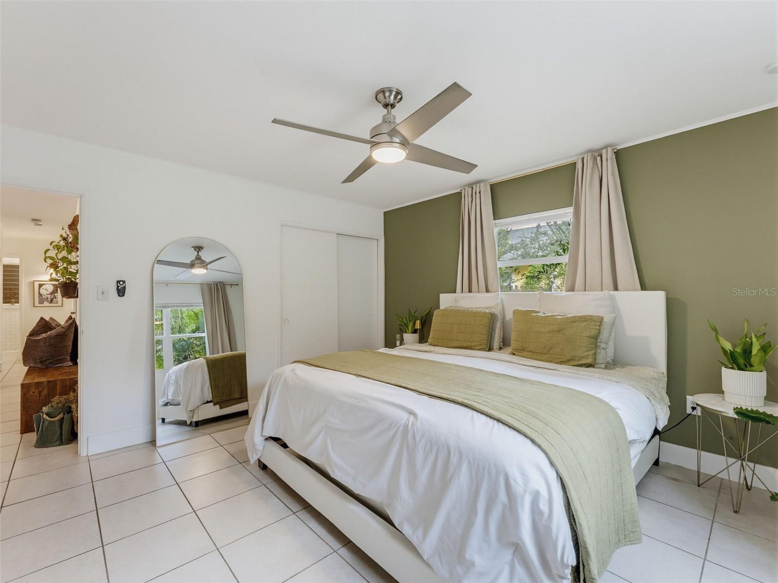 5704 13th, Zephyrhills, FL 33542