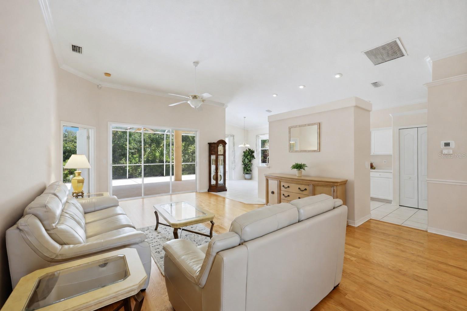 8492 Idlewood, Lakewood Ranch, FL 34202
