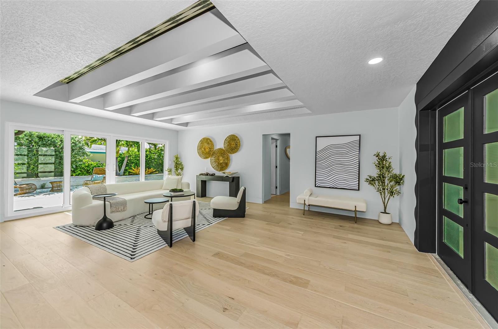 861 Rafael, St Petersburg, FL 33704