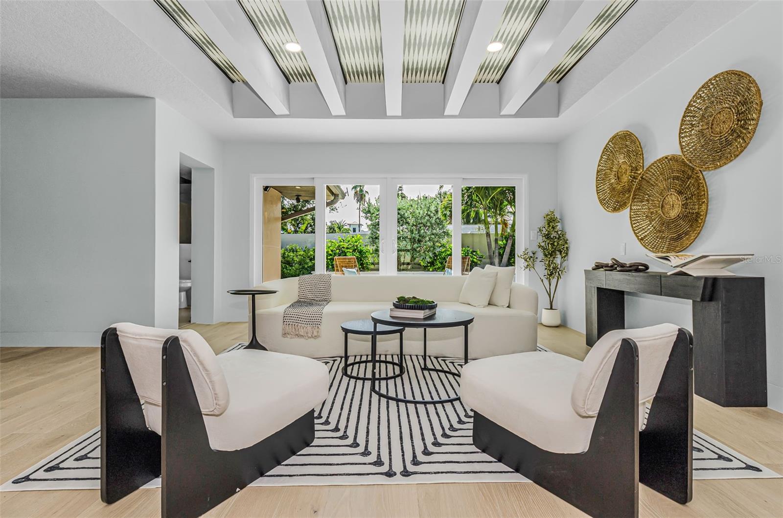 861 Rafael, St Petersburg, FL 33704
