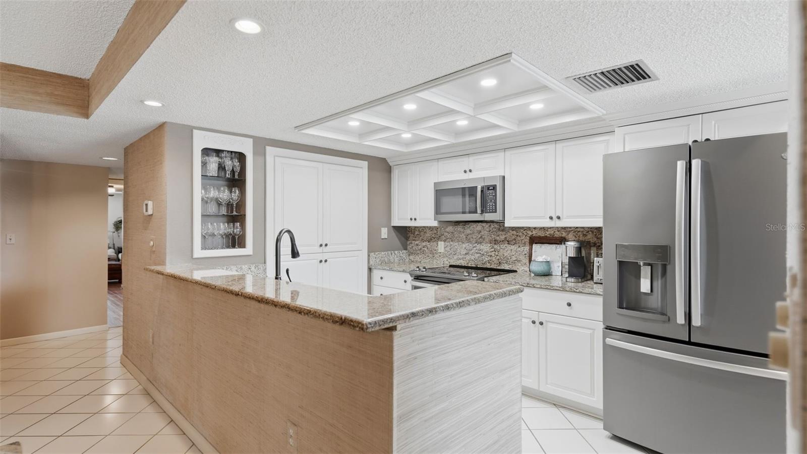 910 Pinellas Bayway Unit 201, Tierra Verde, FL 33715