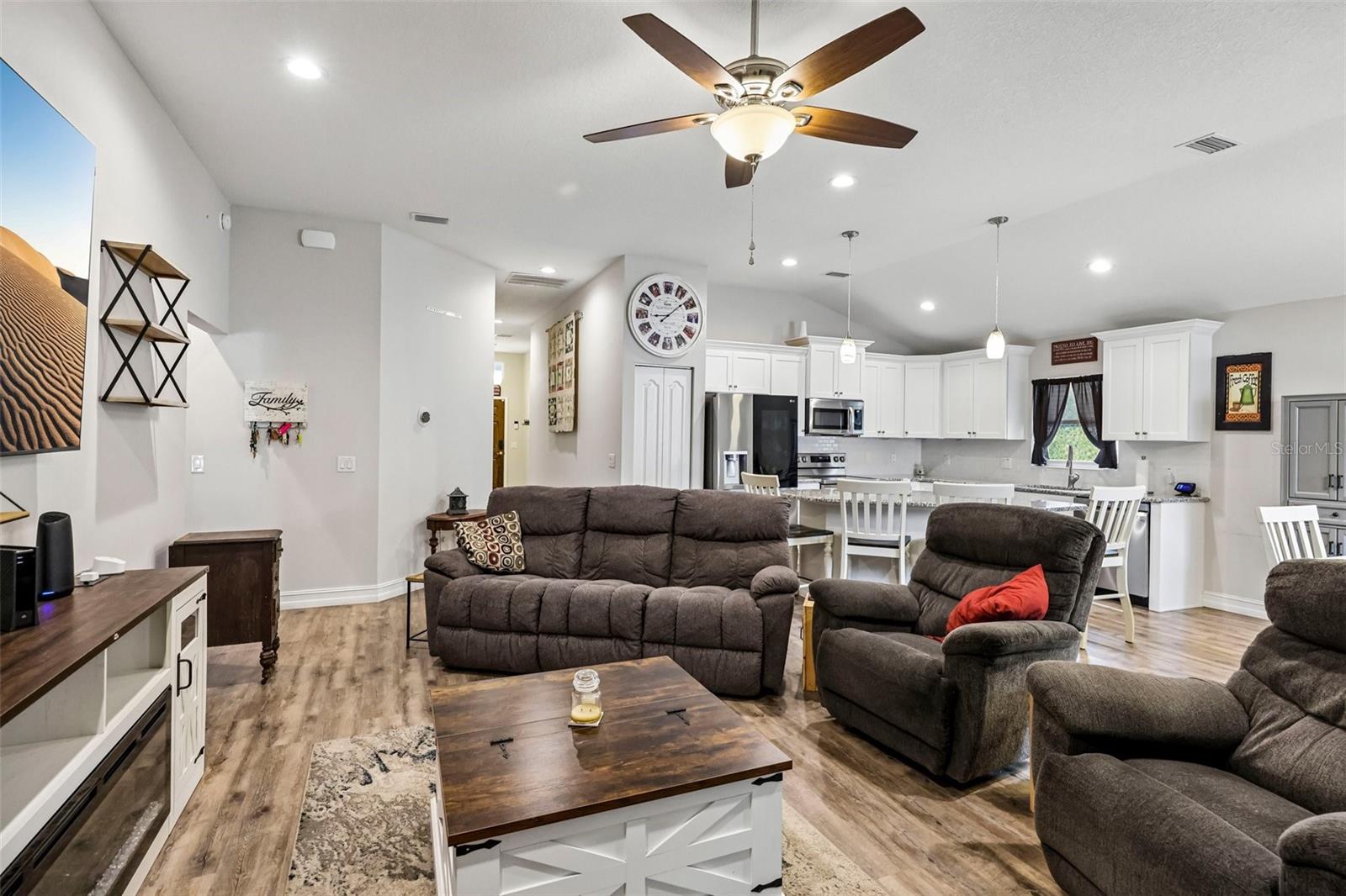 12244 86th, Belleview, FL 34420