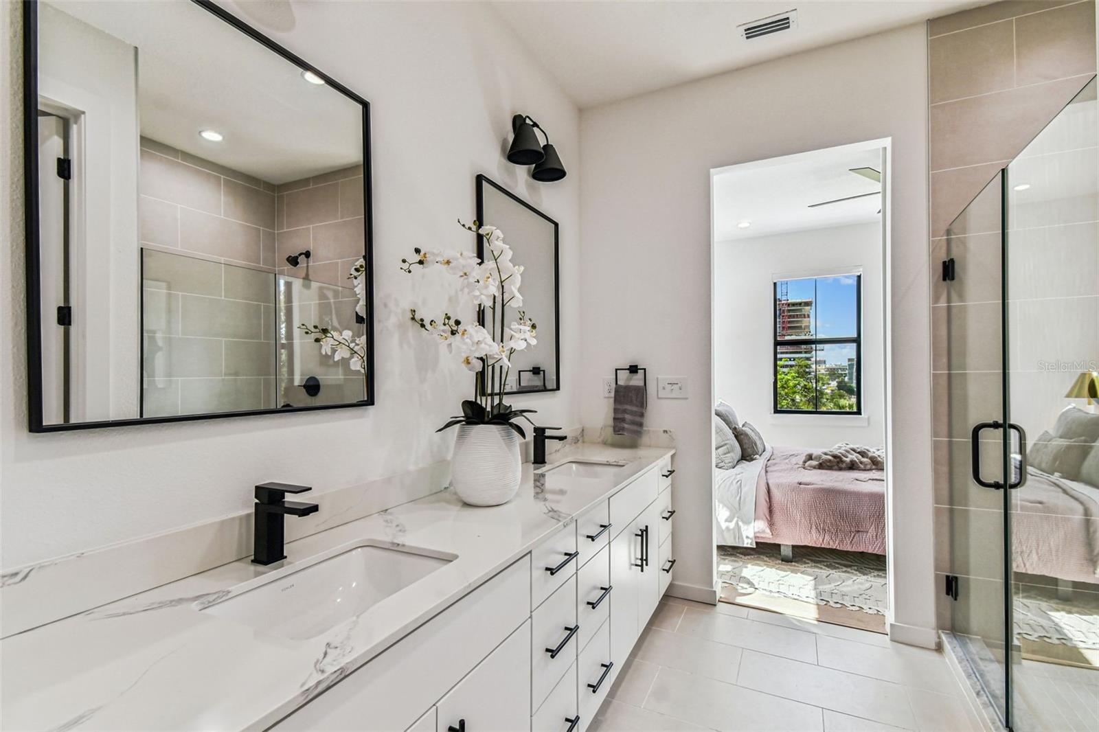 1218 Kay Unit 18, Tampa, FL 33602
