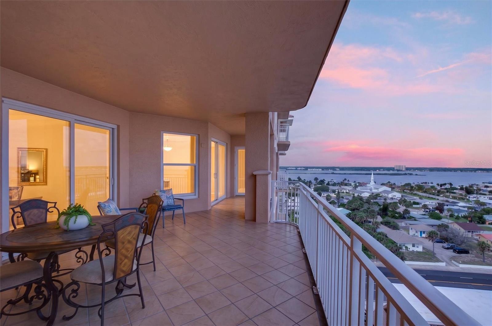 3245 Atlantic Unit 1002, Daytona Beach Shores, FL 32118