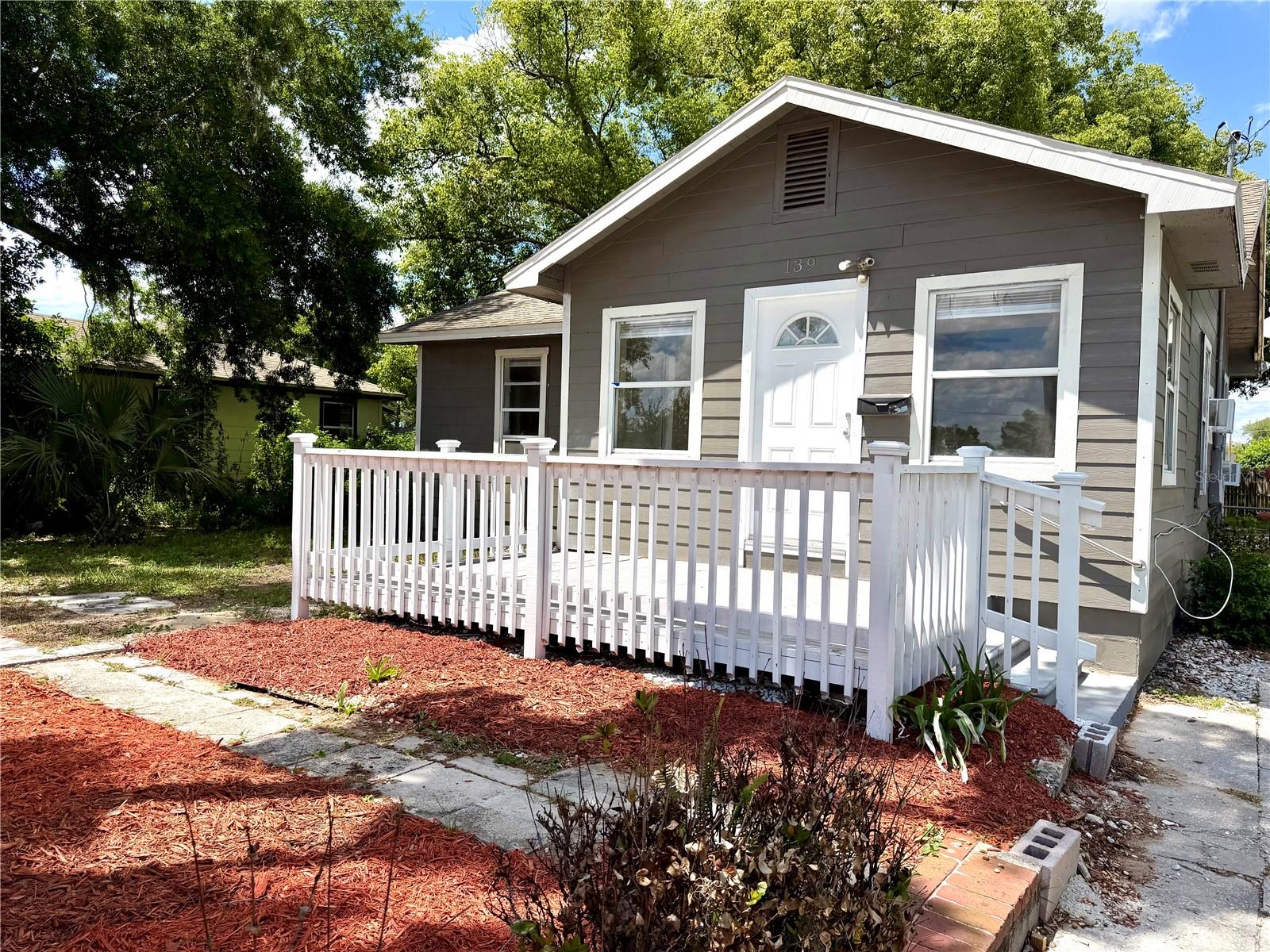 139 Avenue G, Winter Haven, FL 33880