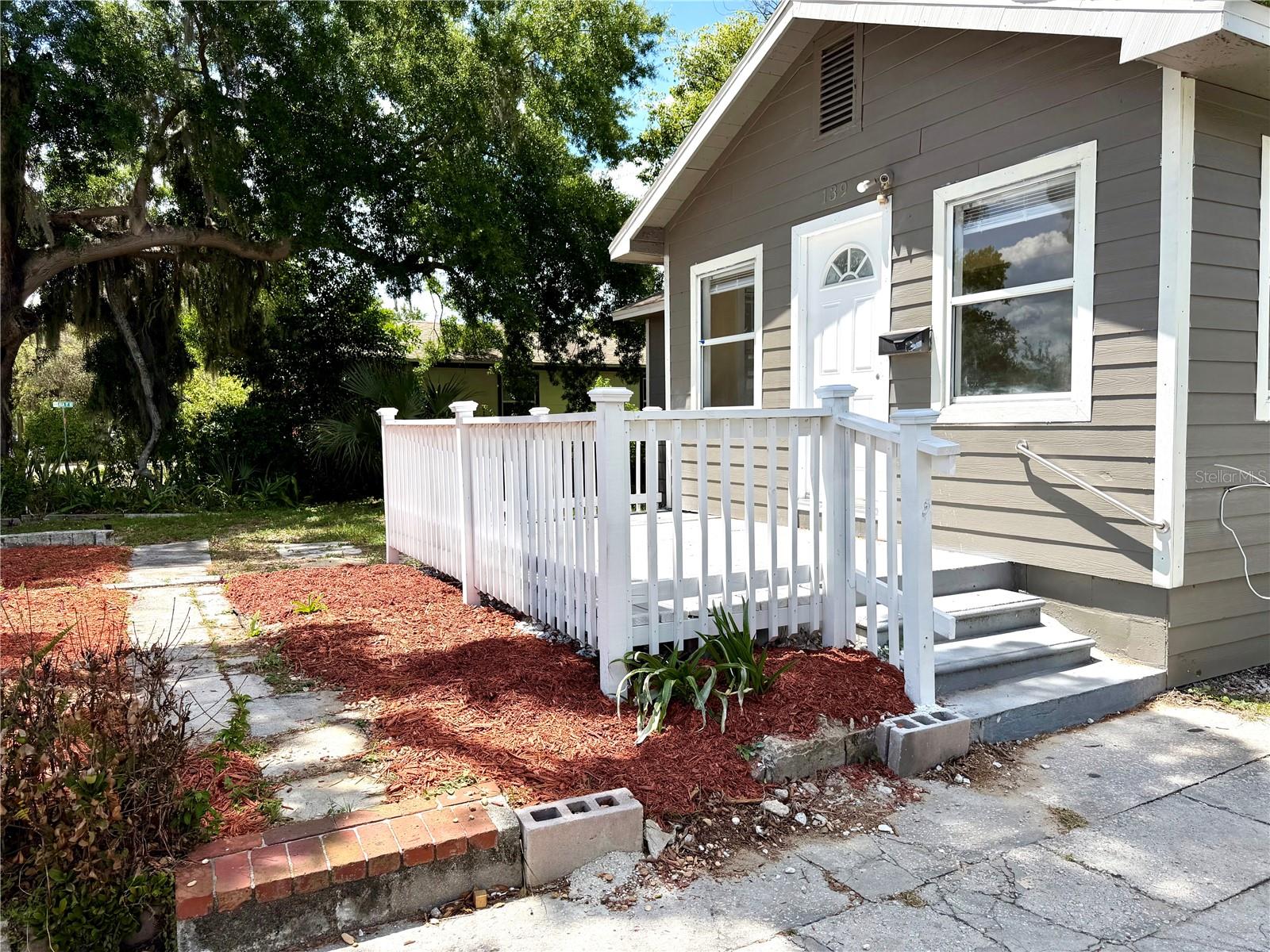 139 Avenue G, Winter Haven, FL 33880