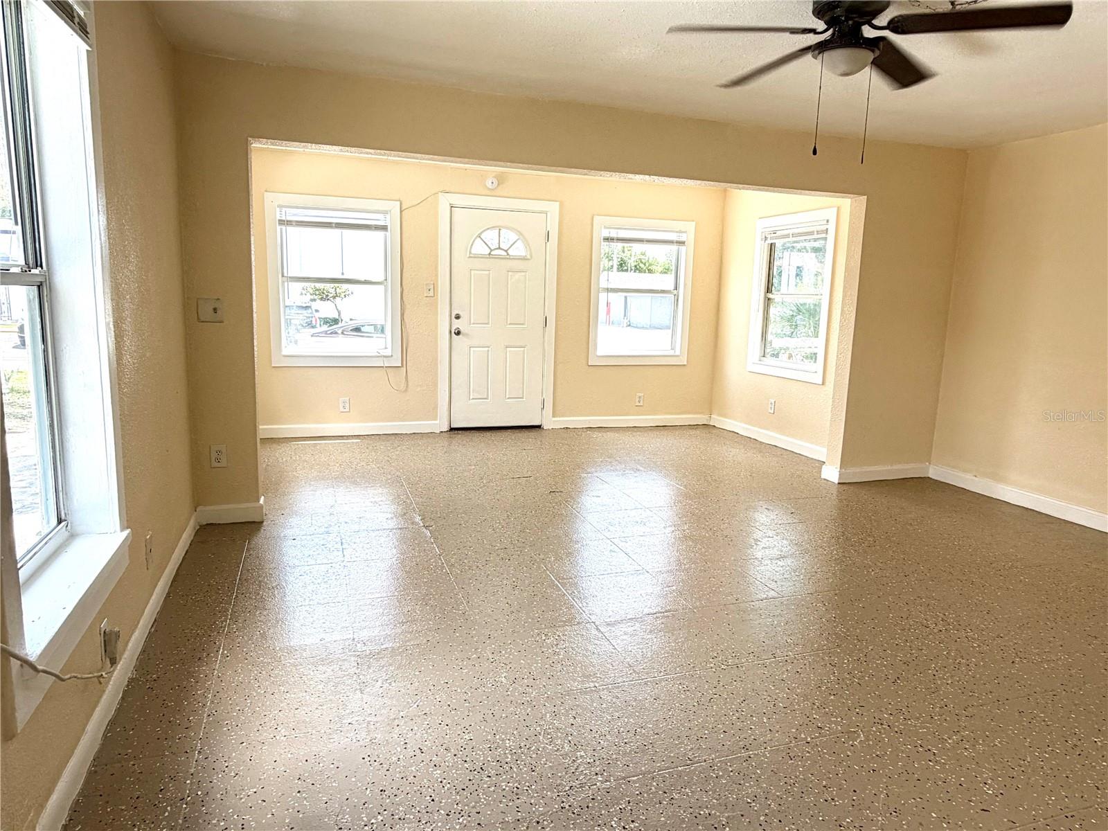 139 Avenue G, Winter Haven, FL 33880
