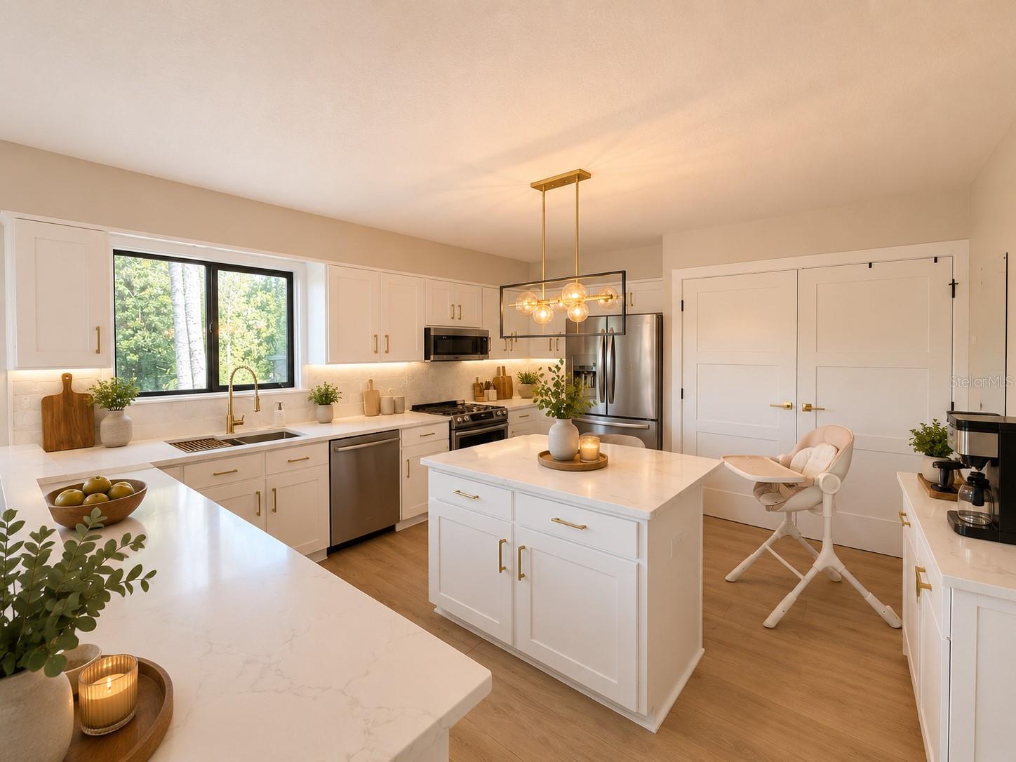 7826 Pine Haven, Orlando, FL 32819
