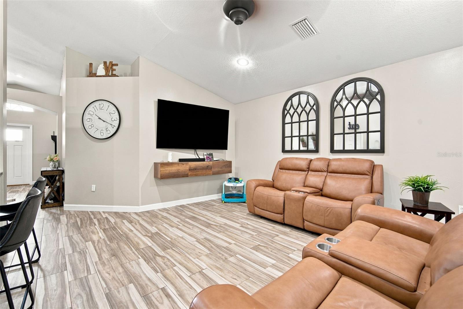 19517 Ardwick, Land O Lakes, FL 34638