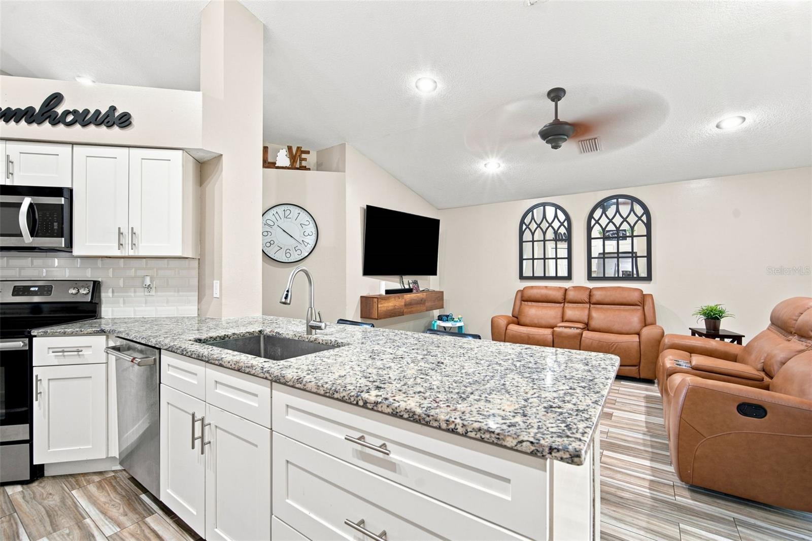 19517 Ardwick, Land O Lakes, FL 34638