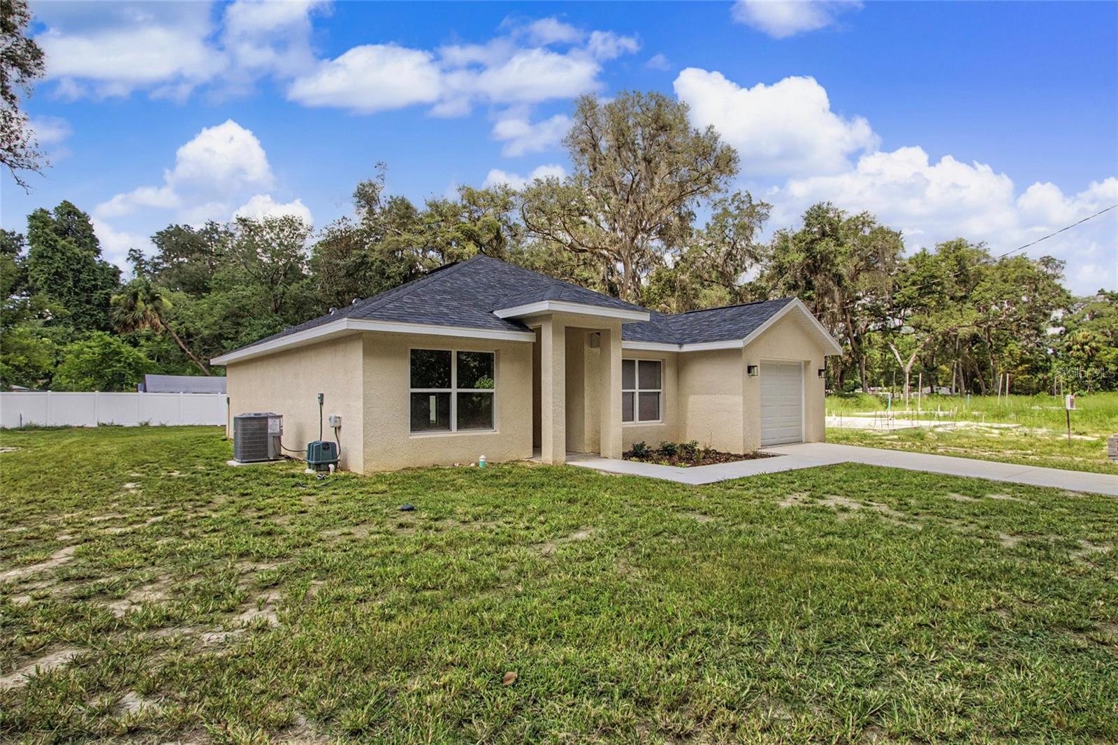 151 81st, Ocala, FL 34480