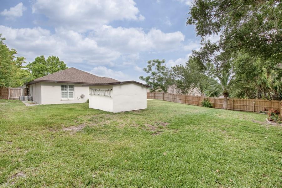 831 Forestwood Dr, Minneola, FL 34715
