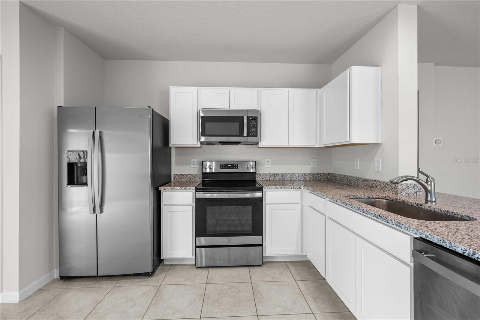 35155 Jomar, Zephyrhills, FL 33541
