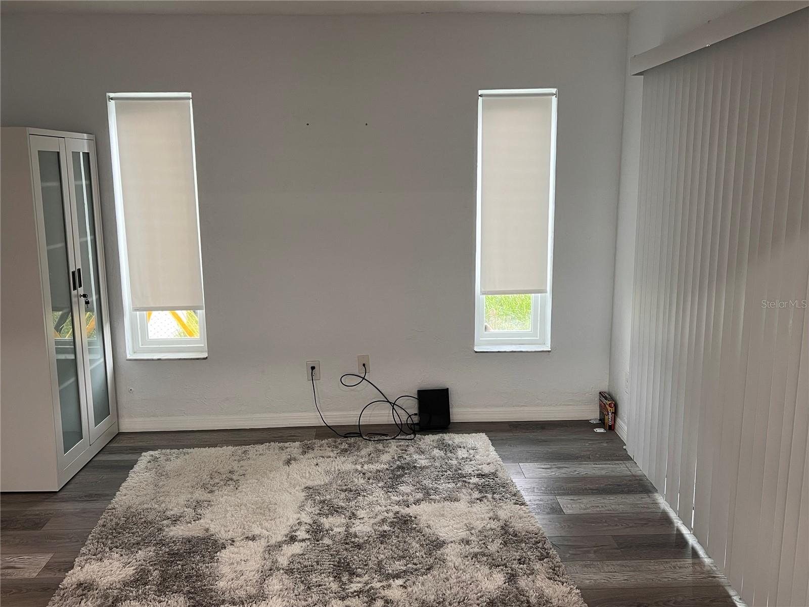 4127 28th, St Petersburg, FL 33713