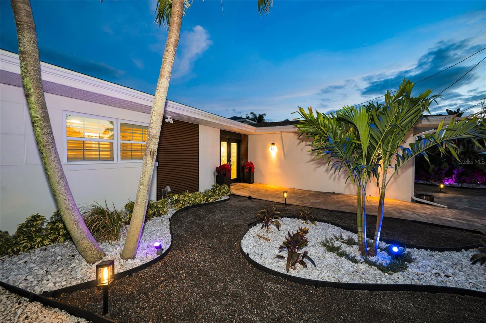 16353 Redington, Redington Beach, FL 33708