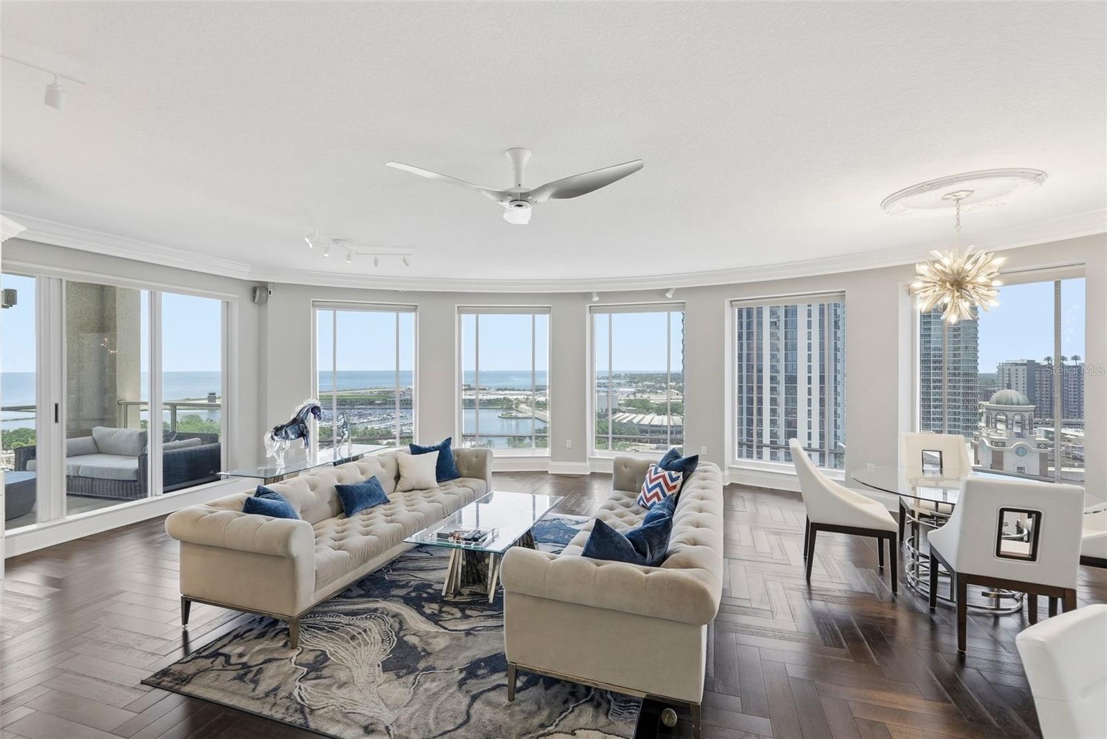 100 Beach Unit 1900, St Petersburg, FL 33701