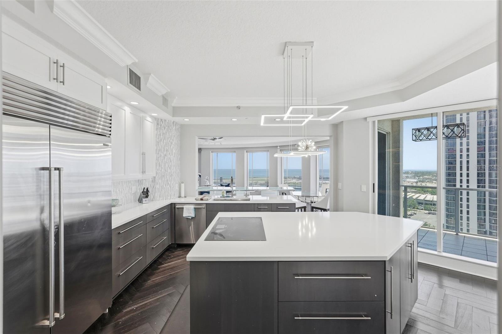 100 Beach Unit 1900, St Petersburg, FL 33701