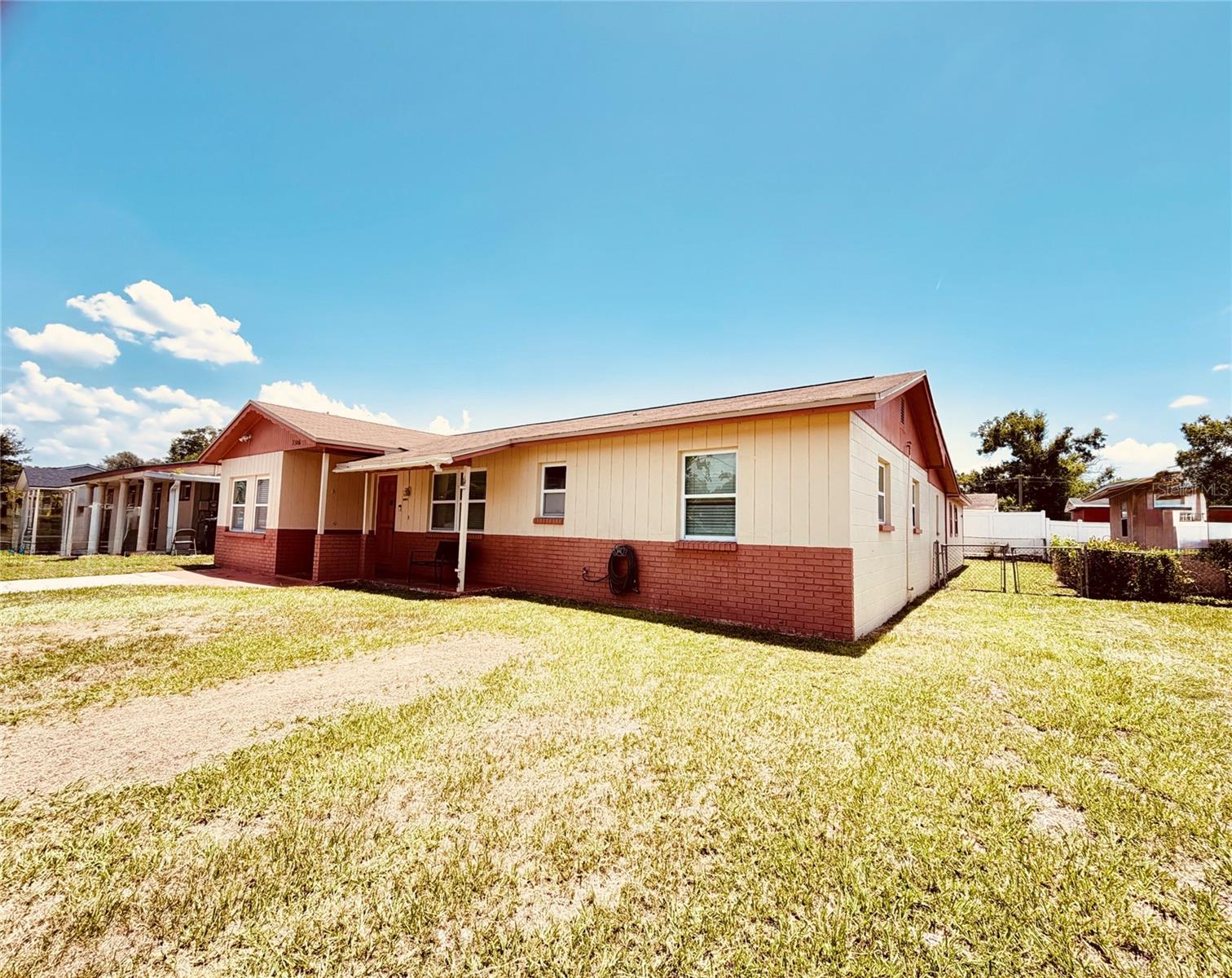 3306 Burke, Tampa, FL 33614