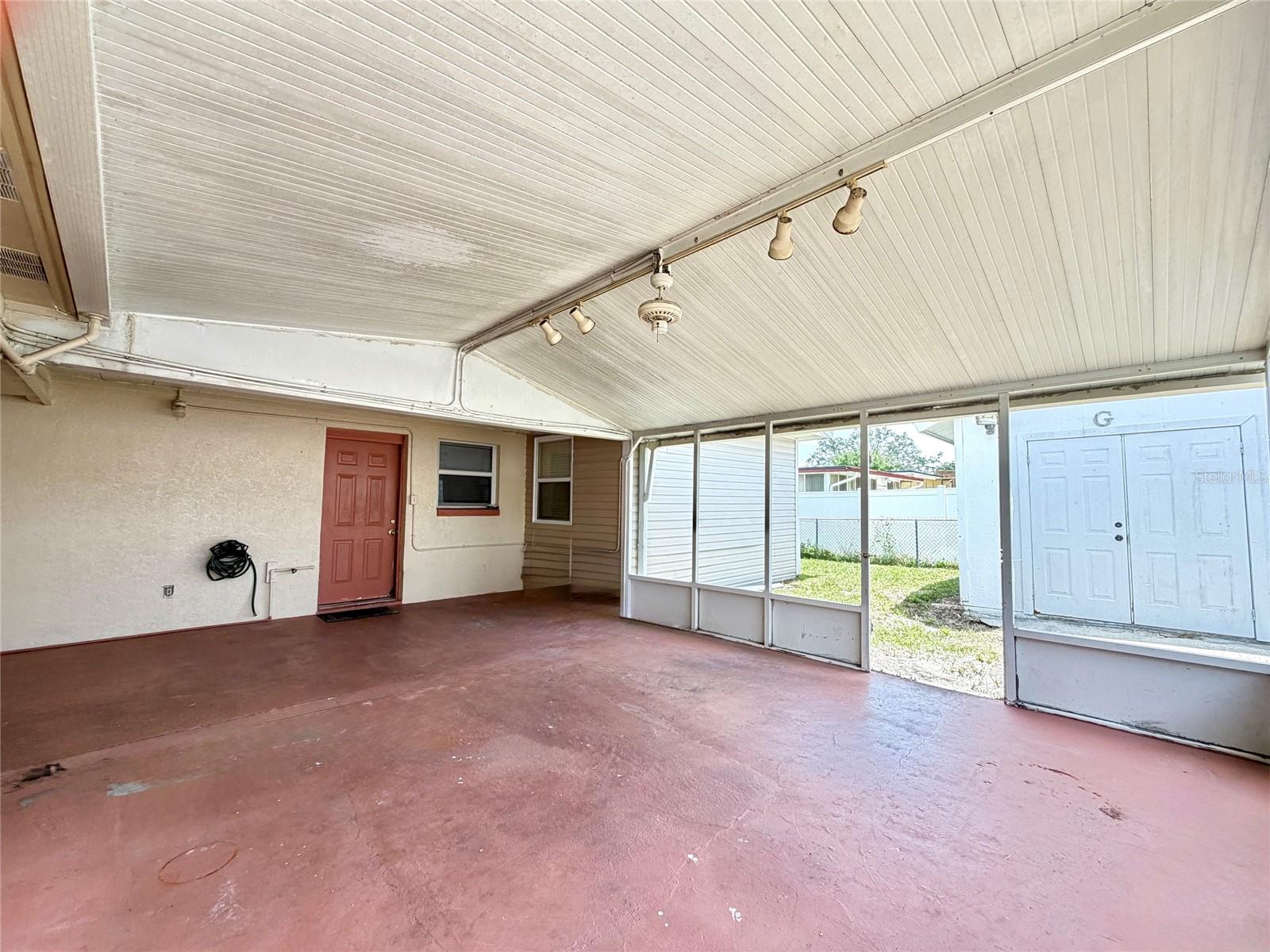 3306 Burke, Tampa, FL 33614