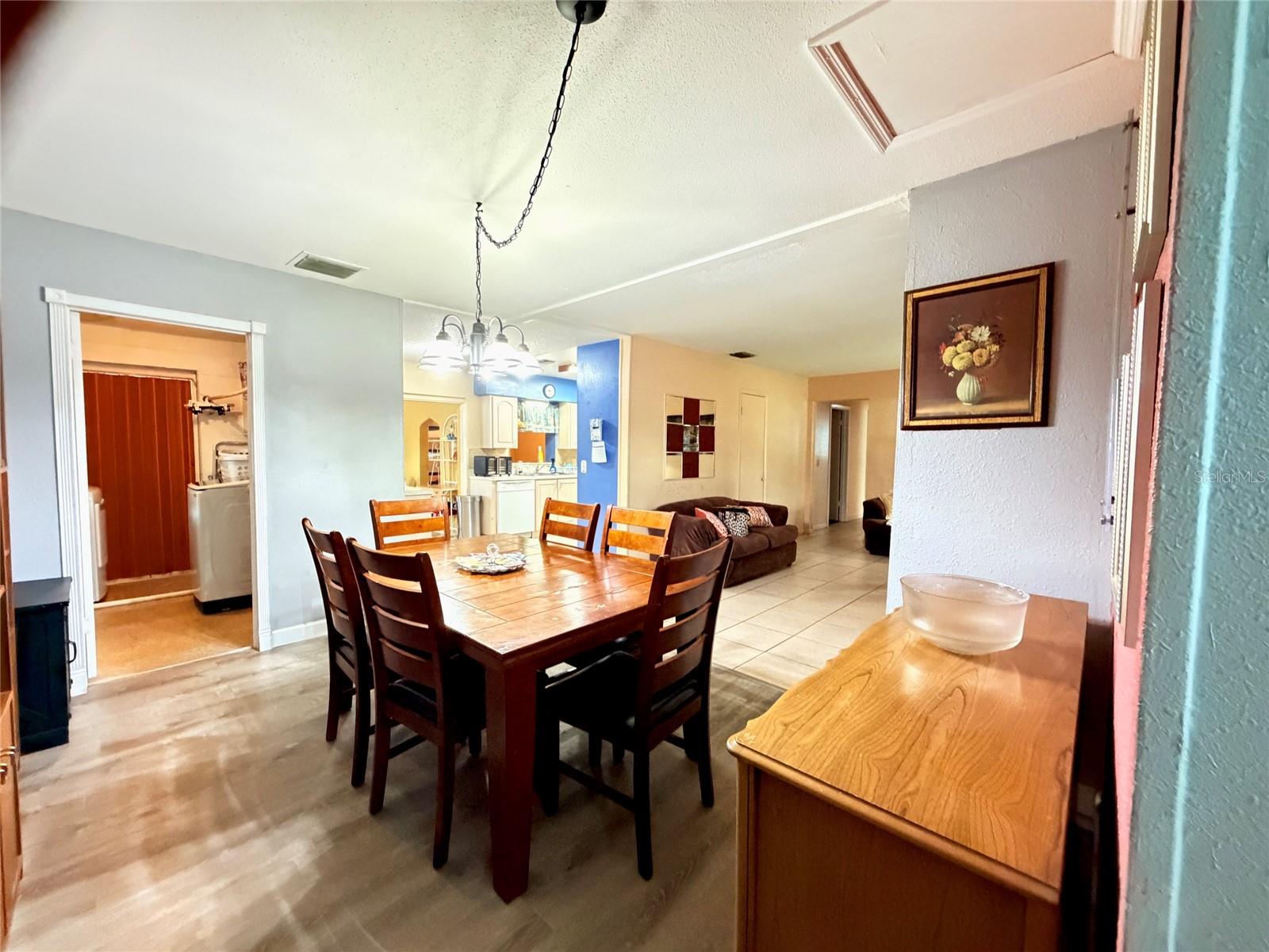 3306 Burke, Tampa, FL 33614