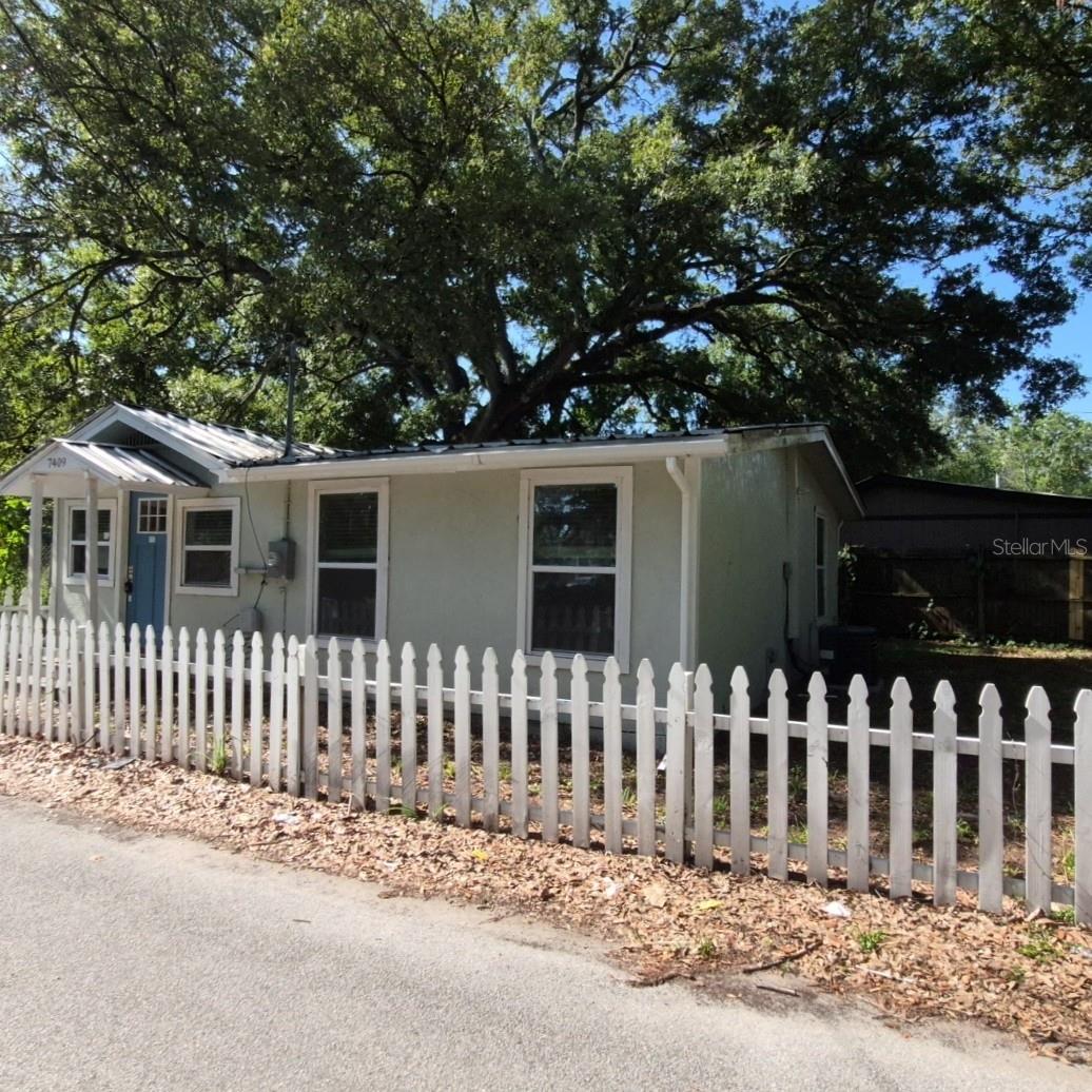 7409 Rhode Island, Tampa, FL 33619