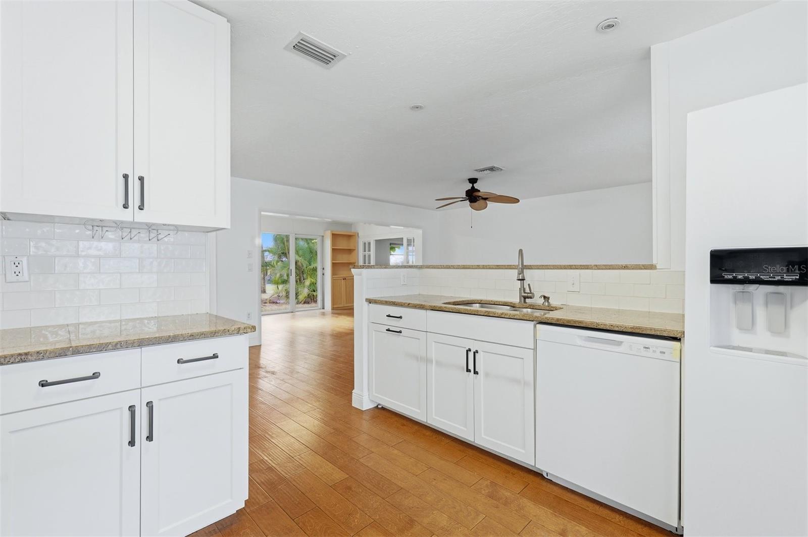 5273 Villa Majorca Unit 25, Sarasota, FL 34235