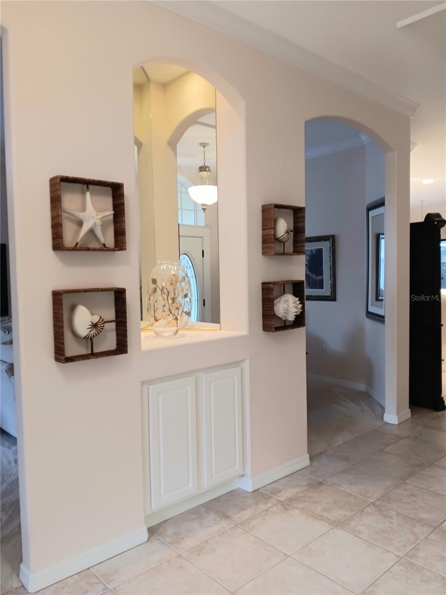 6828 Winslow, Sarasota, FL 34243