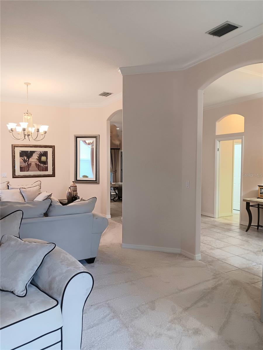 6828 Winslow, Sarasota, FL 34243