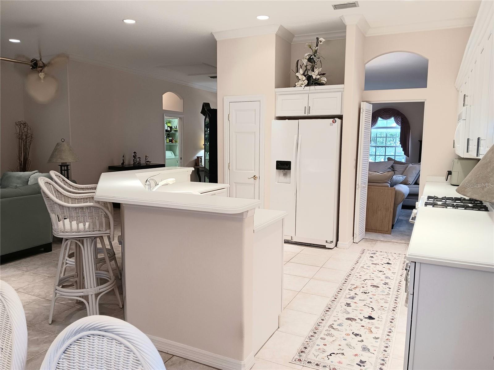 6828 Winslow, Sarasota, FL 34243