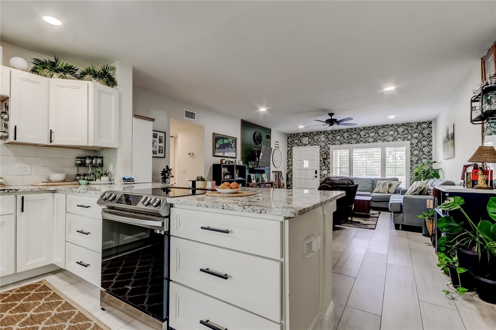 2170 Americus Unit 64, Clearwater, FL 33763