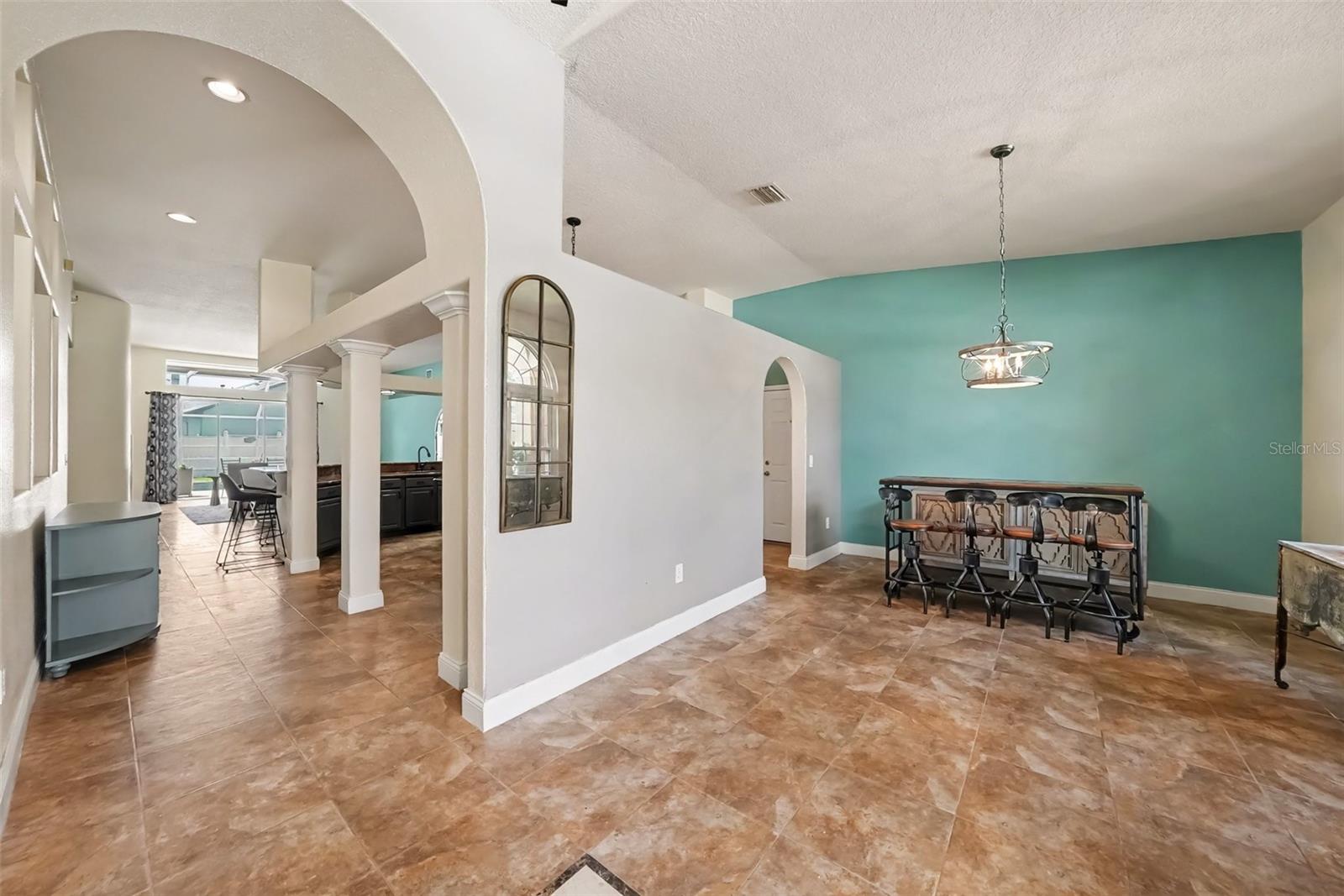 18425 Eastwyck Dr, Tampa, FL 33647