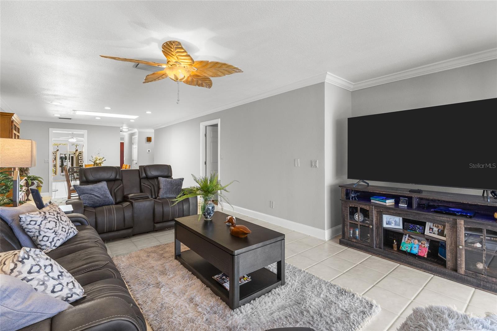 531 Boca Ciega Point Unit 531, St Petersburg, FL 33708