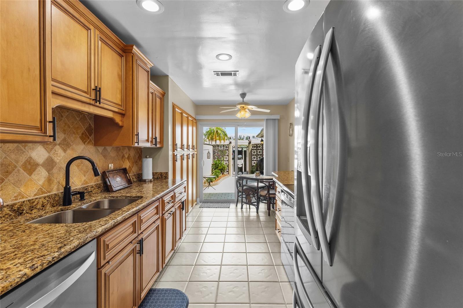531 Boca Ciega Point Unit 531, St Petersburg, FL 33708